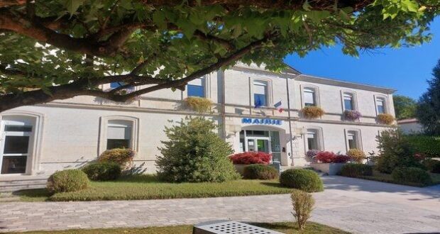 Services Administratifs Mairie de Mornac (16)